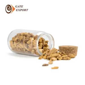 Chips de palo santo en frasco de vidrio, madera natural de Perú en corte irregular para venta a granel y exportación